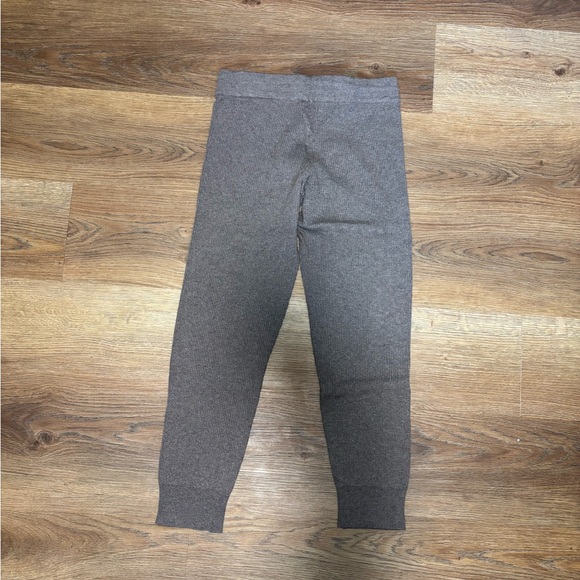 Jogger Lot - Picture 8 of 9